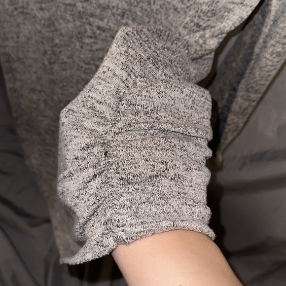 Love Delirious Maternity Hoodie - Picture 5 of 7